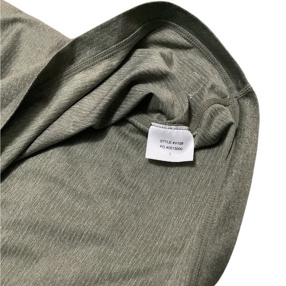 Vuori Gray green men’s T-Shirt - Picture 3 of 3